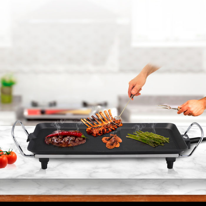 Plancha de asar eléctrica para carne y verduras, lisa y grill de 1500W, superficie de 40x25cm BN3678